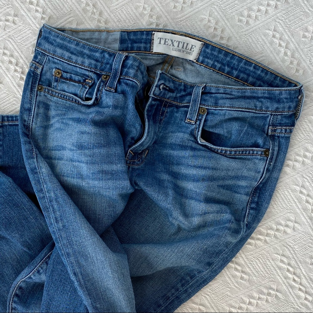 ⭐️ SOLD ⭐️ TEXTILE ELIZABETH JAMES Kate Jeans - Picture 3 of 12